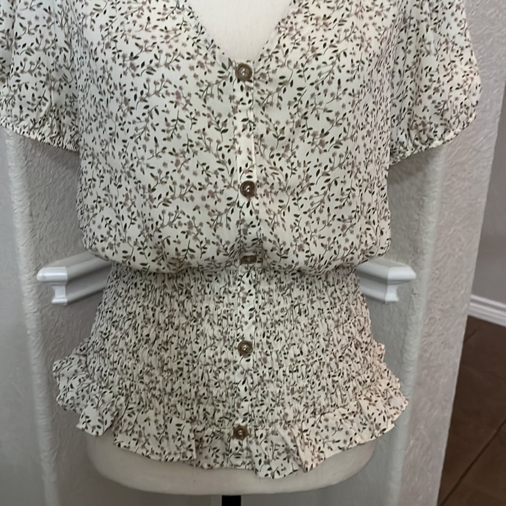 Sienna Sky pink & green floral top Size M - Picture 5 of 17